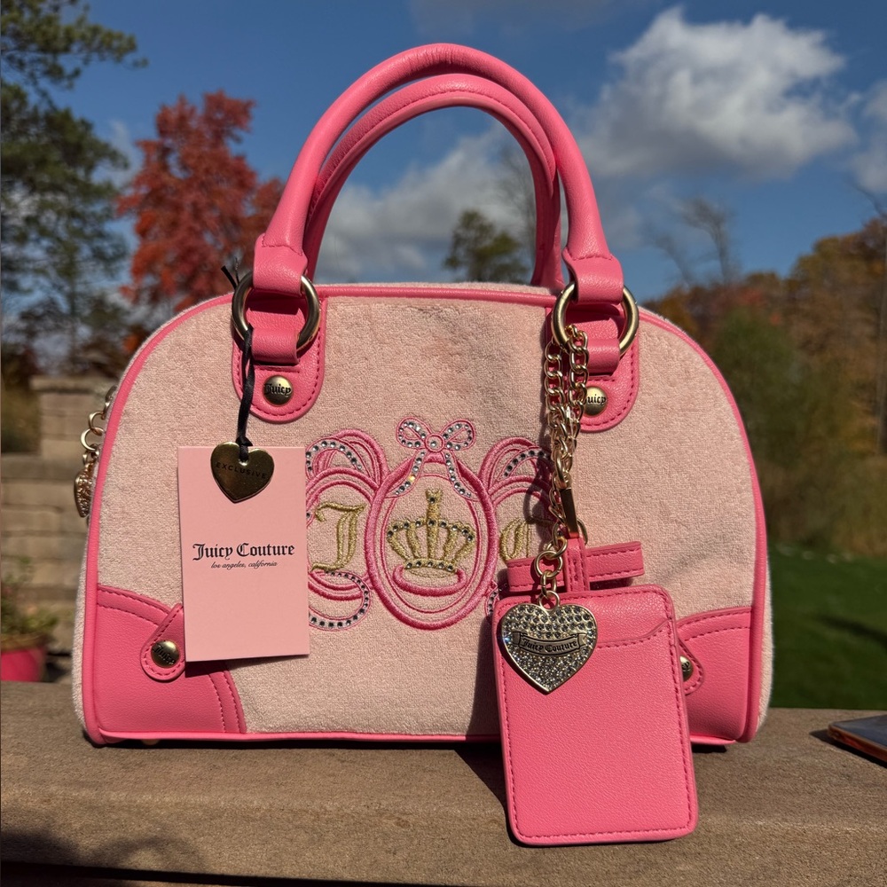 NWT! Juicy Couture Pink Velour Rhinestone Bag Card Holder Keychain Included - Picture 10 of 10